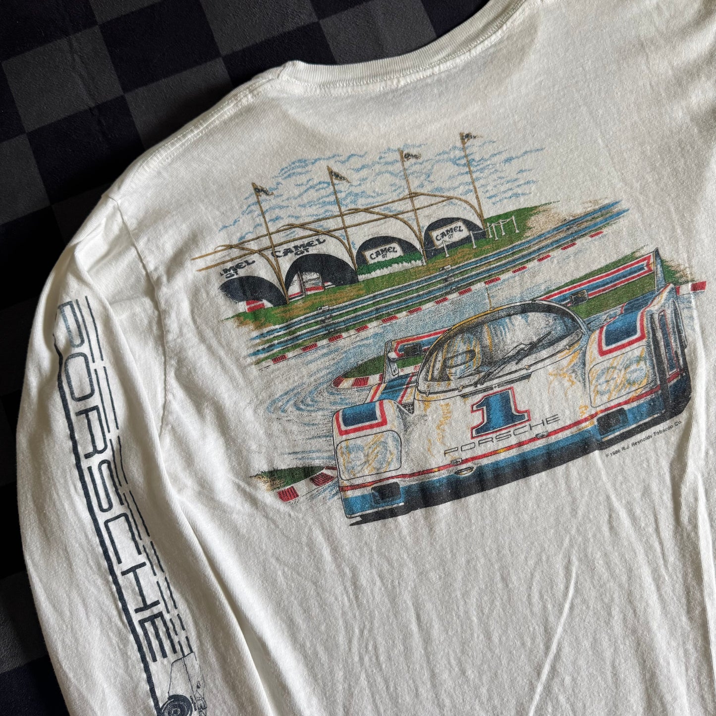 Vintage 80s Porsche Camel GT Le Mans T-Shirt Longsleeve Large