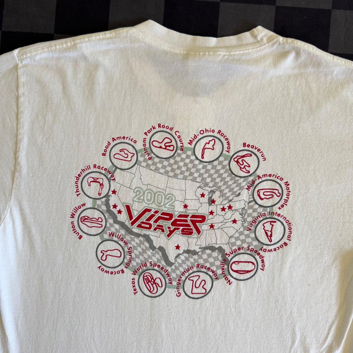 Vintage 2002 Viper Days Challenge Series White T Shirt Size Large