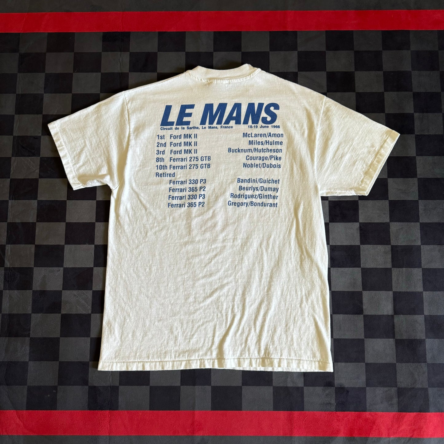 Ford Beats Ferrari Le Mans 1966 T Shirt Large