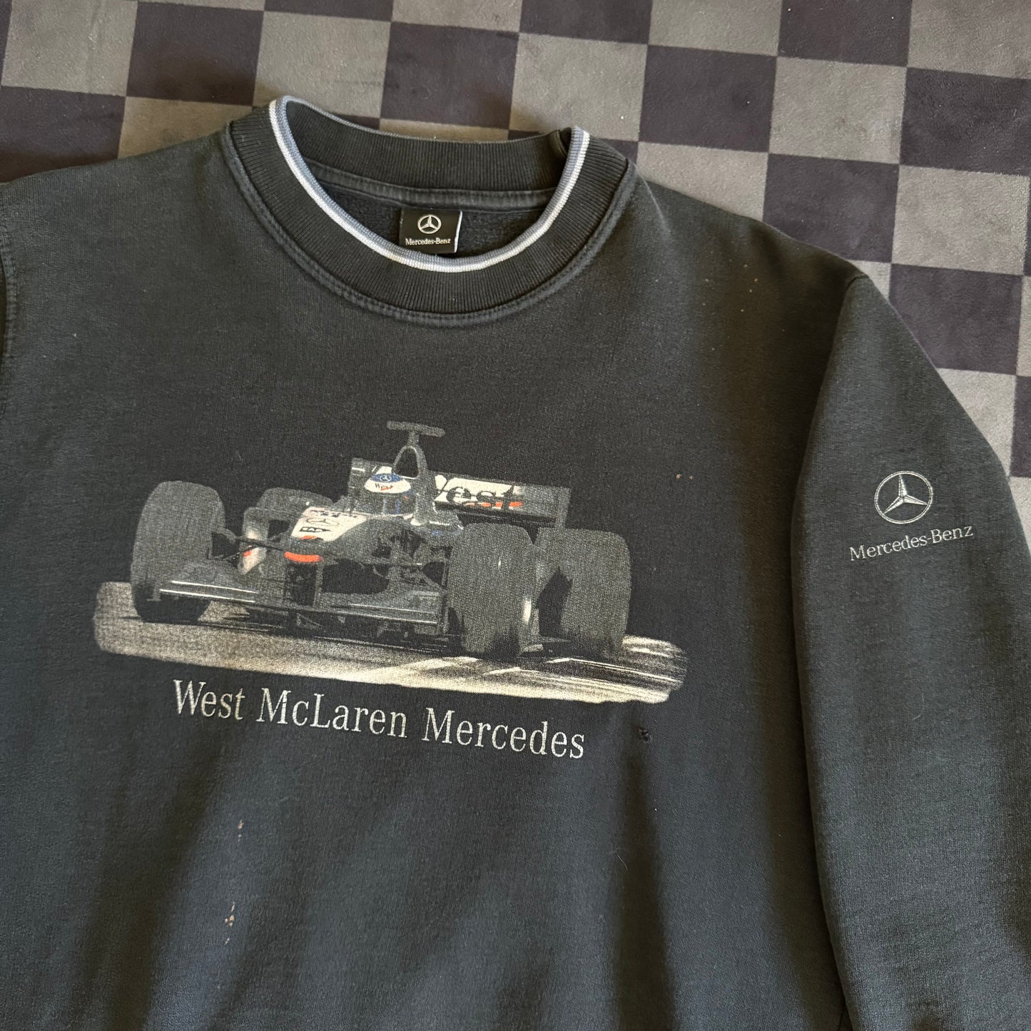 Vintage 2001 West McLaren Mercedes F1 Mika Hakkinen Sweater Size Large
