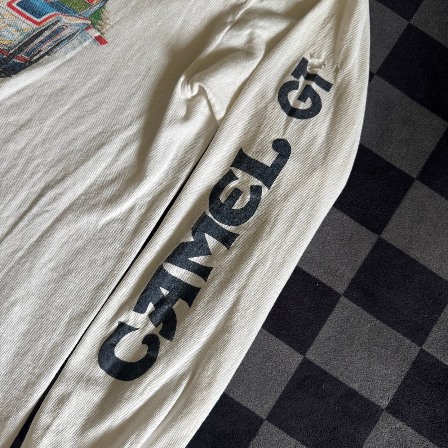Vintage 80s Porsche Camel GT Le Mans T-Shirt Longsleeve Large