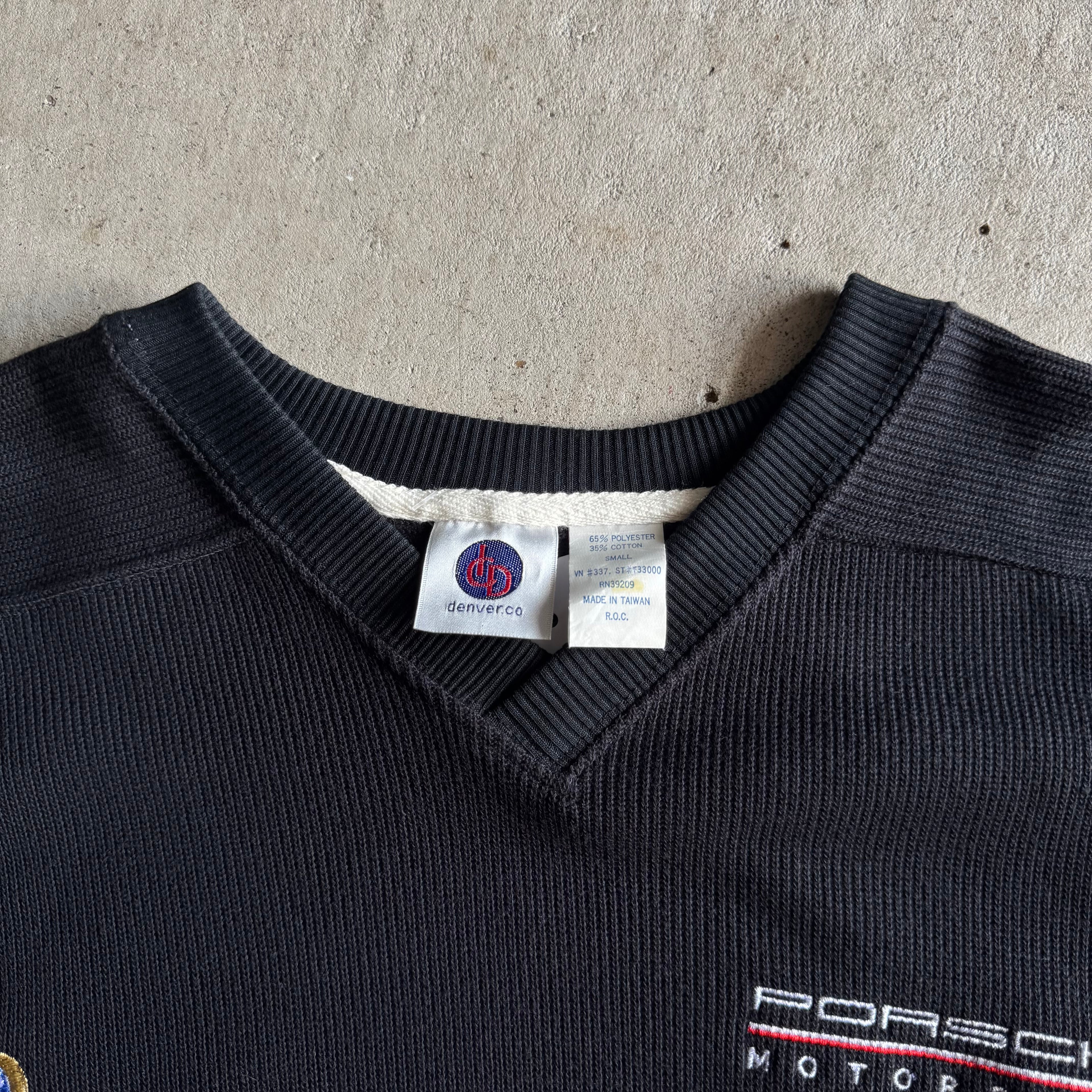 90s Porsche Foster's Racing Black Pullover Sweater (M)