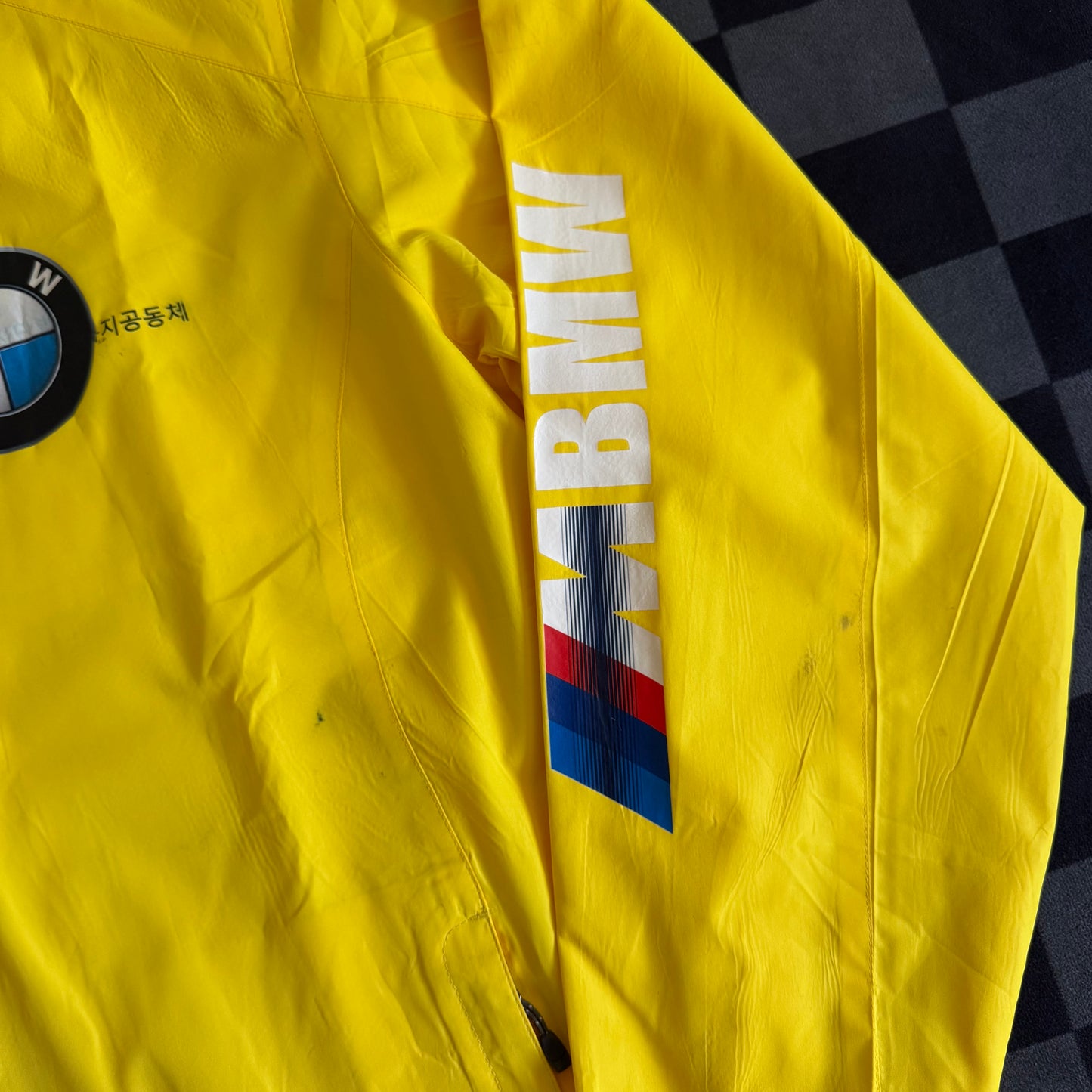 BMW M Power Korea Dealership Yellow Rain Coat Jacket Size XL