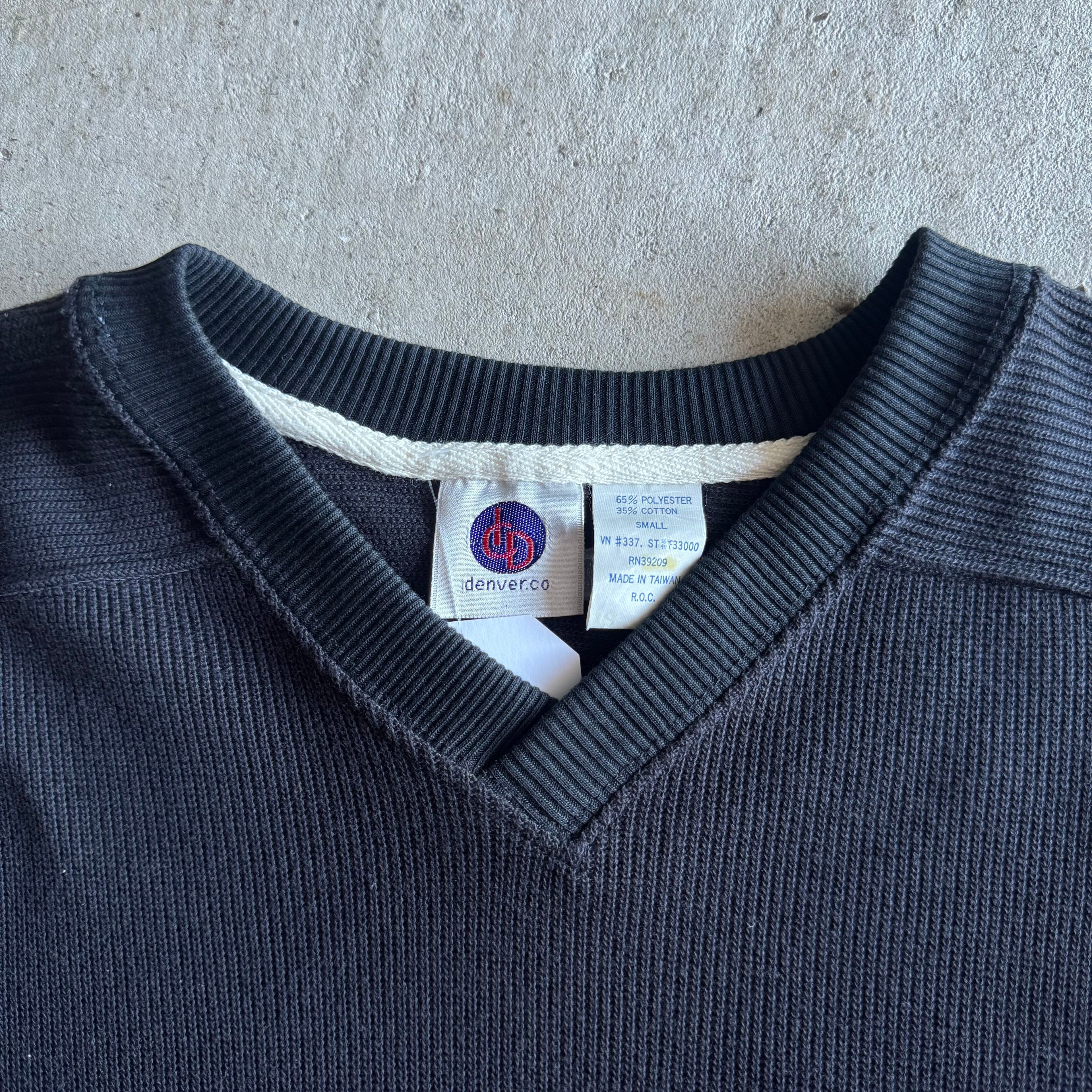 Vintage 90s Porsche Fosters Sweat Shirt Size Small