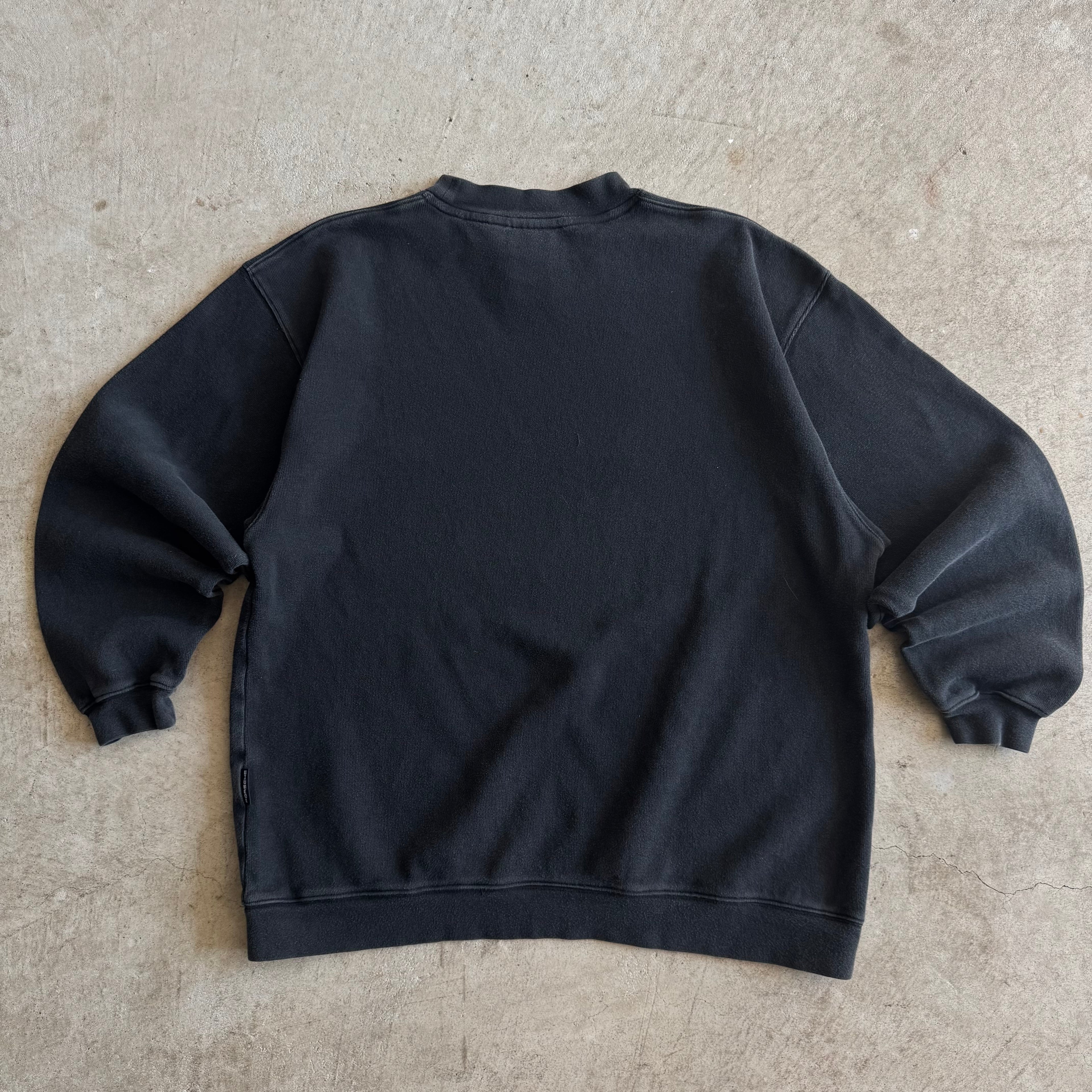 90s Porsche Selection Embroidered White Spellout Crewneck Sweater (L)