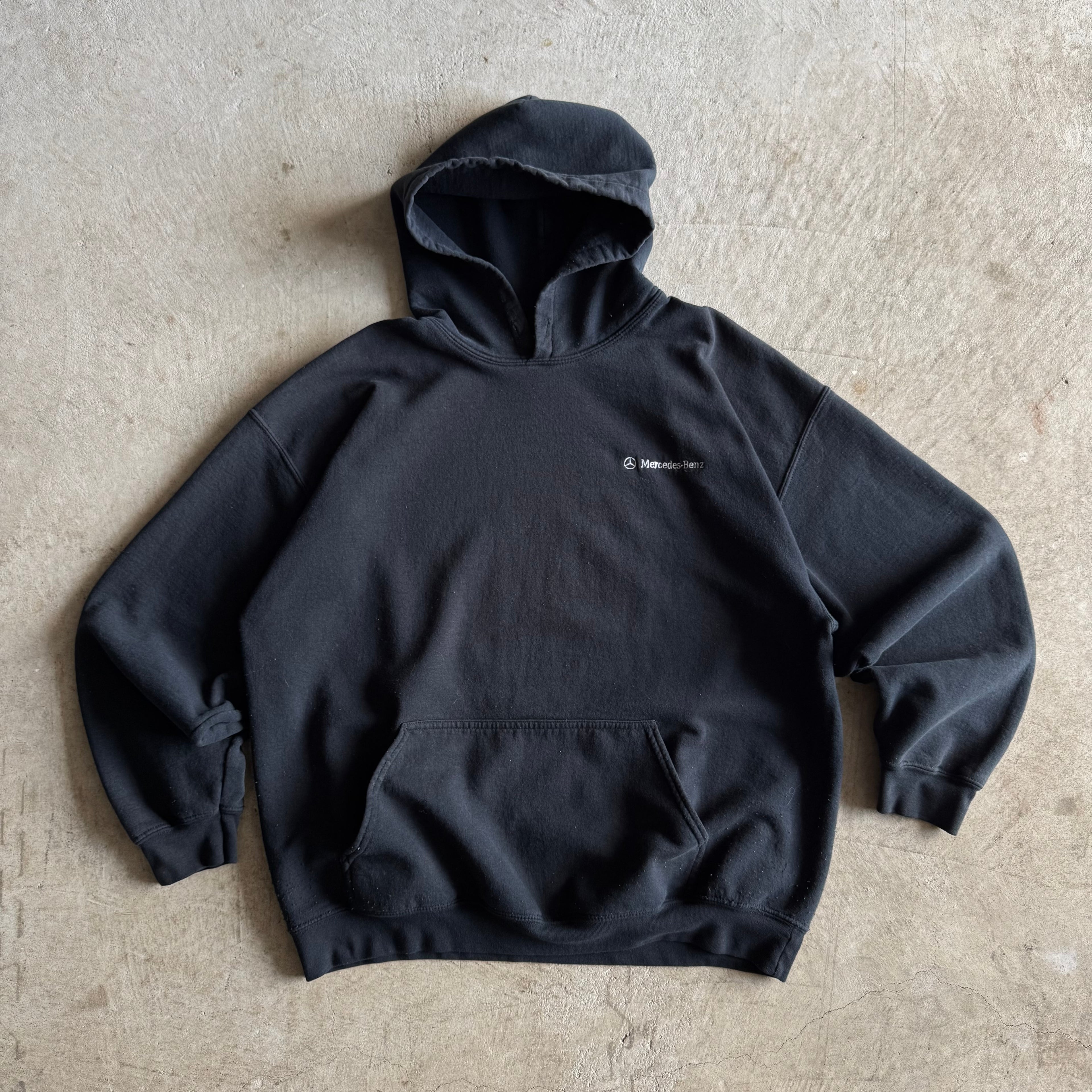 Vintage Mercedes-Benz Embroidered Black Hooded Pullover (XL)