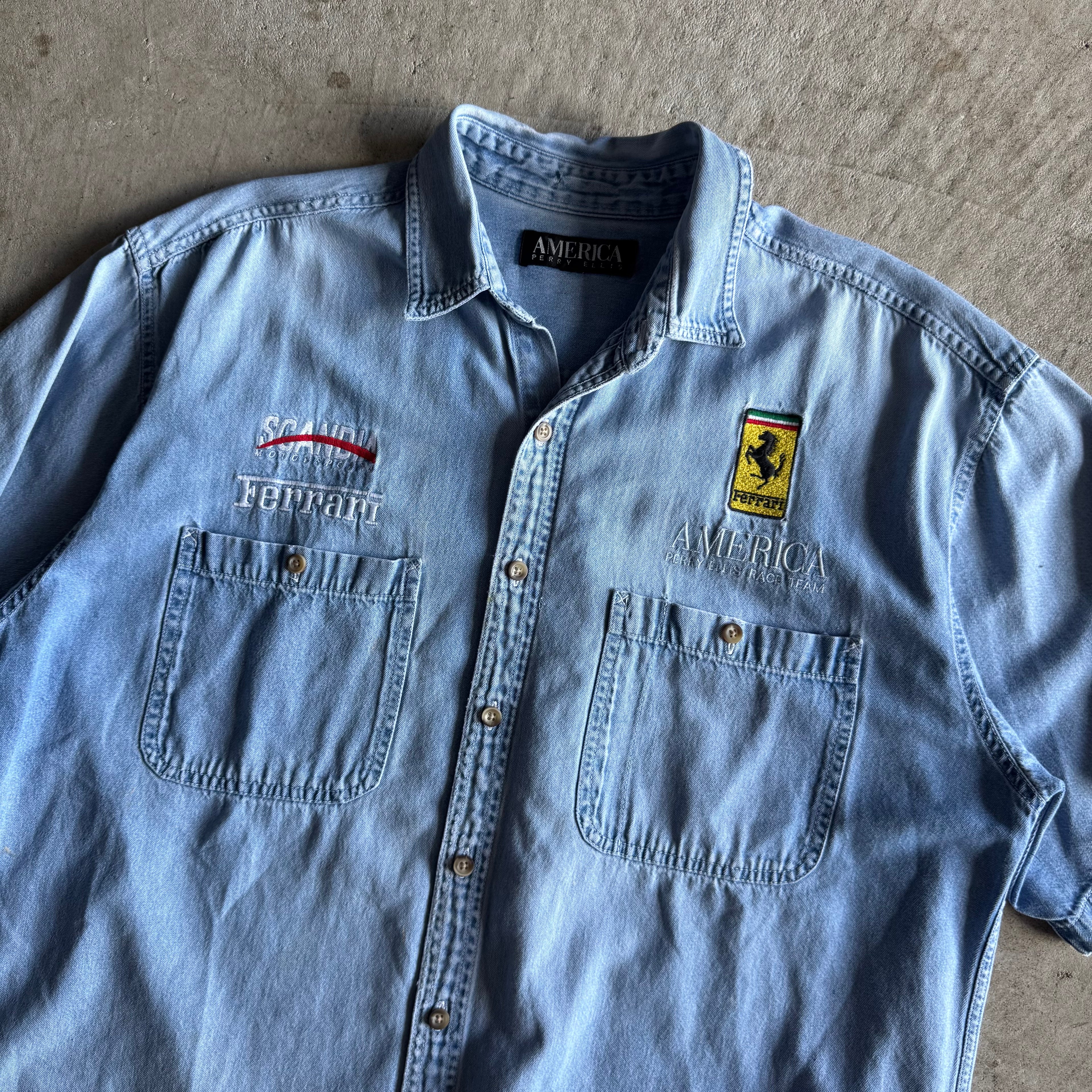 90s Ferrari Racing Perry Ellis America Denim Button Up Shirt (XL)