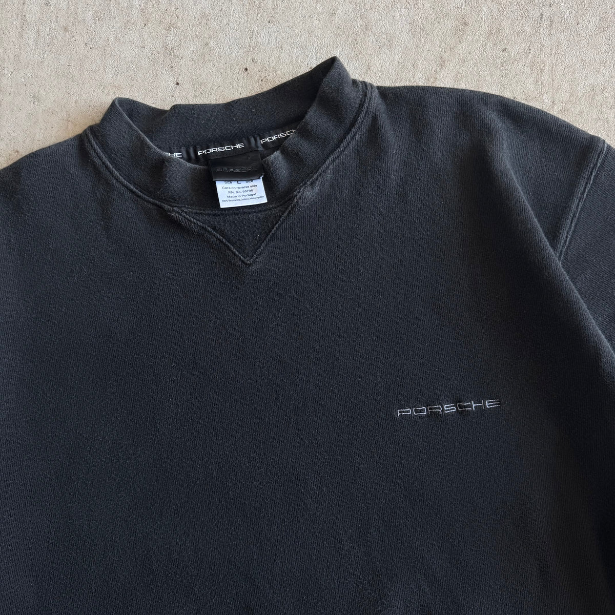 90s Porsche Selection Embroidered White Spellout Crewneck Sweater (L)