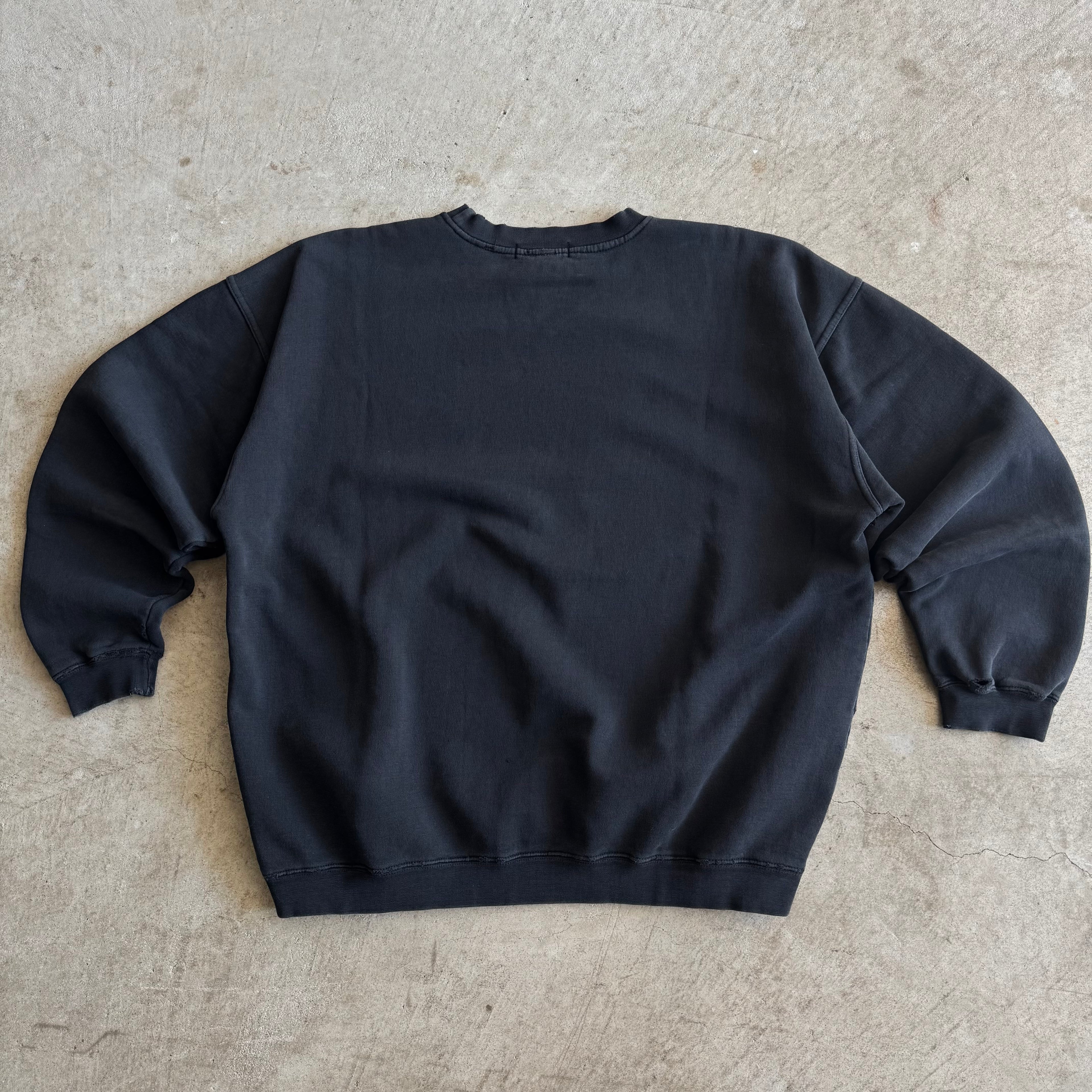 90s Porsche Selection Patch Black Distressed Crewneck Sweater (XL)