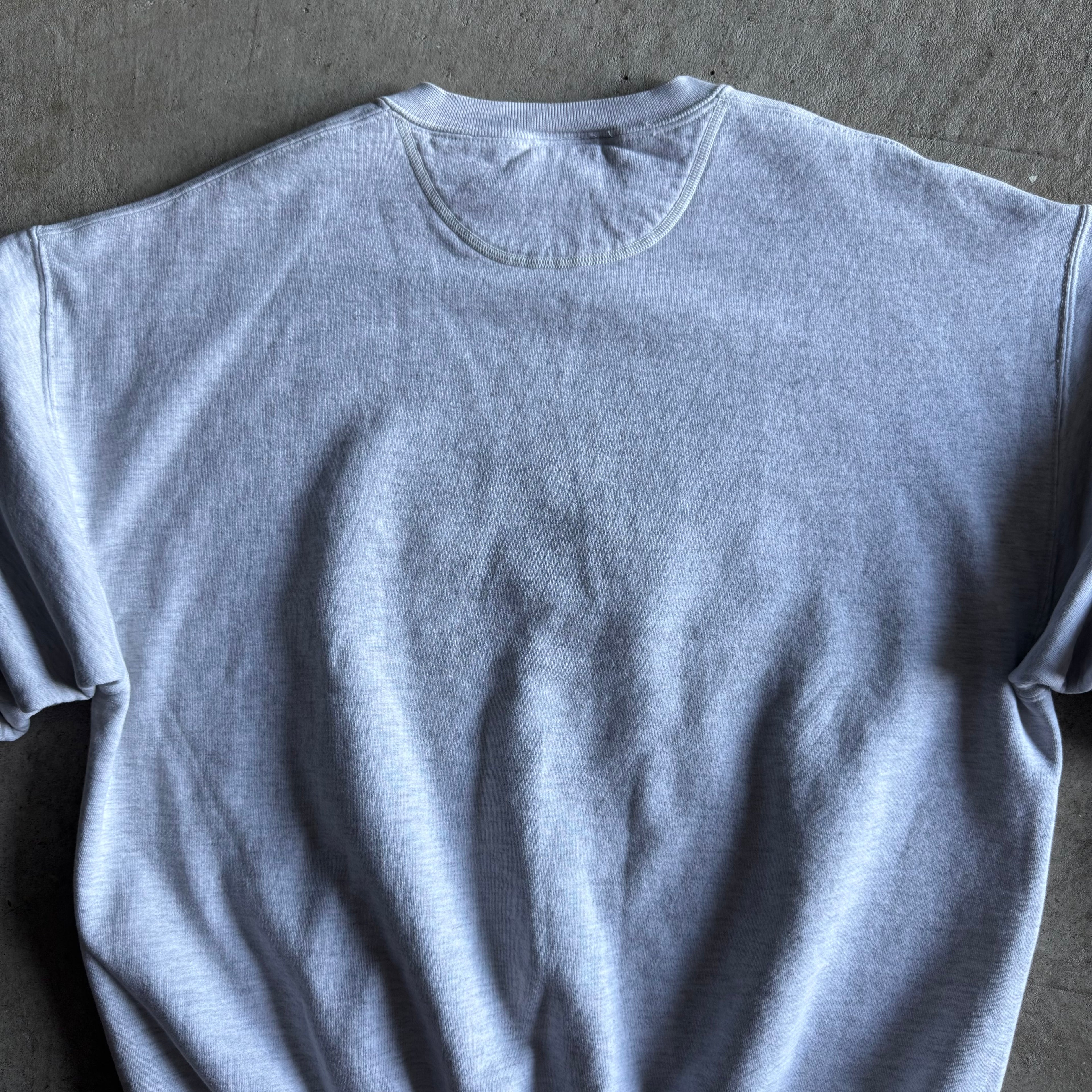 Vintage Benetton Formula 1 F1 Racing Team Grey Crewneck Sweater Size XL