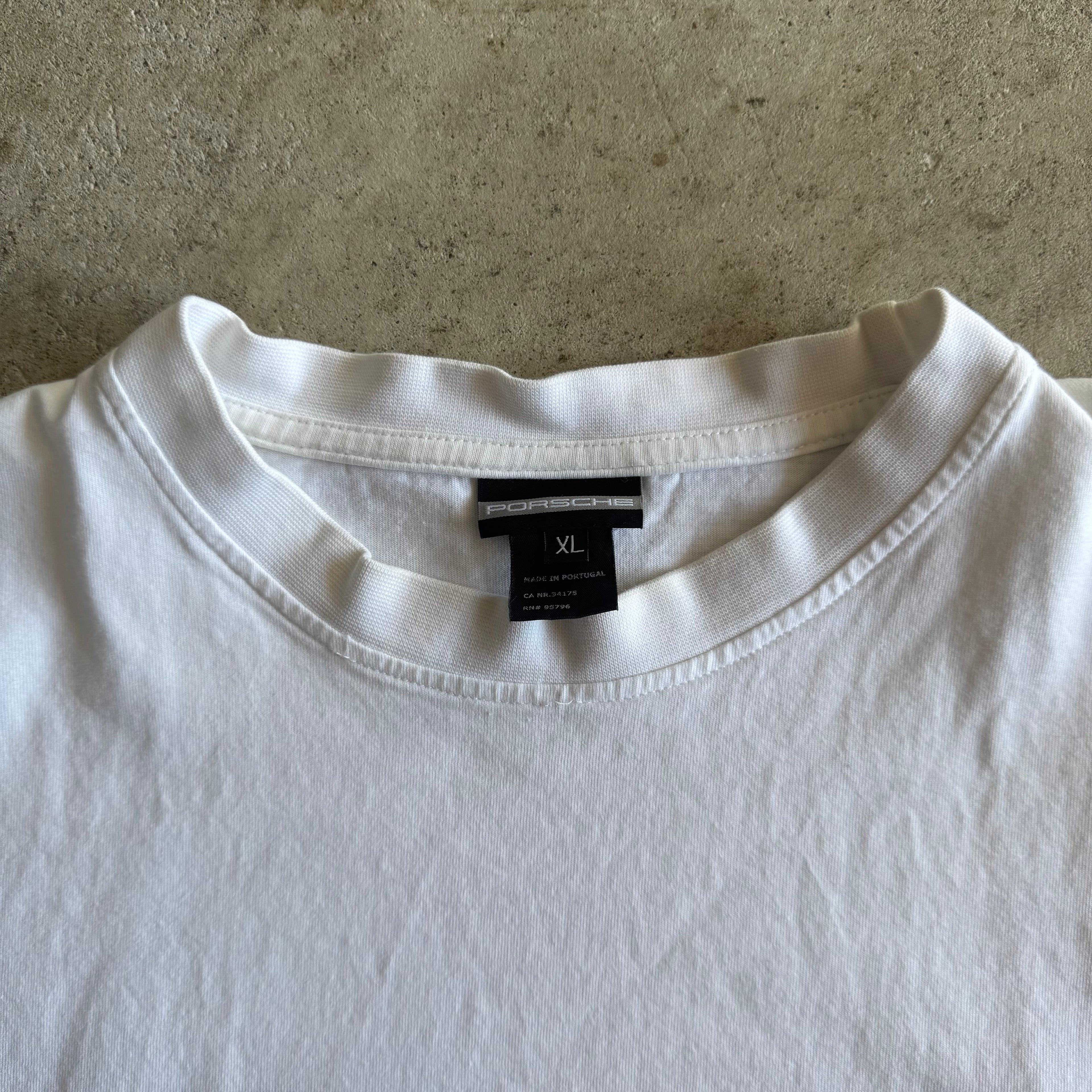 2000s Porsche Selection 911 Carrera AOP White T Shirt (XL)