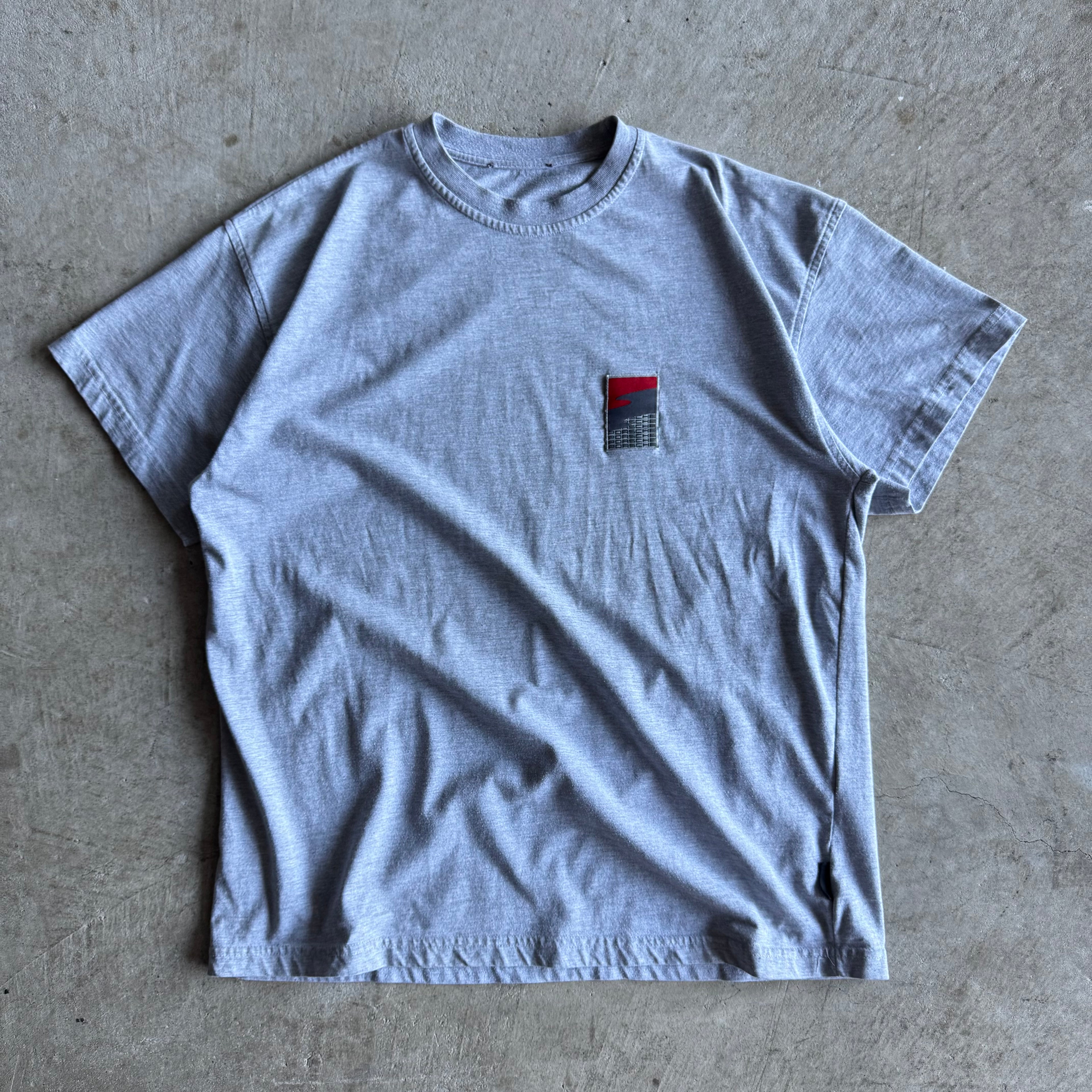 1995 Porsche Selection Motorsport Script Wave Grey T Shirt (XL)
