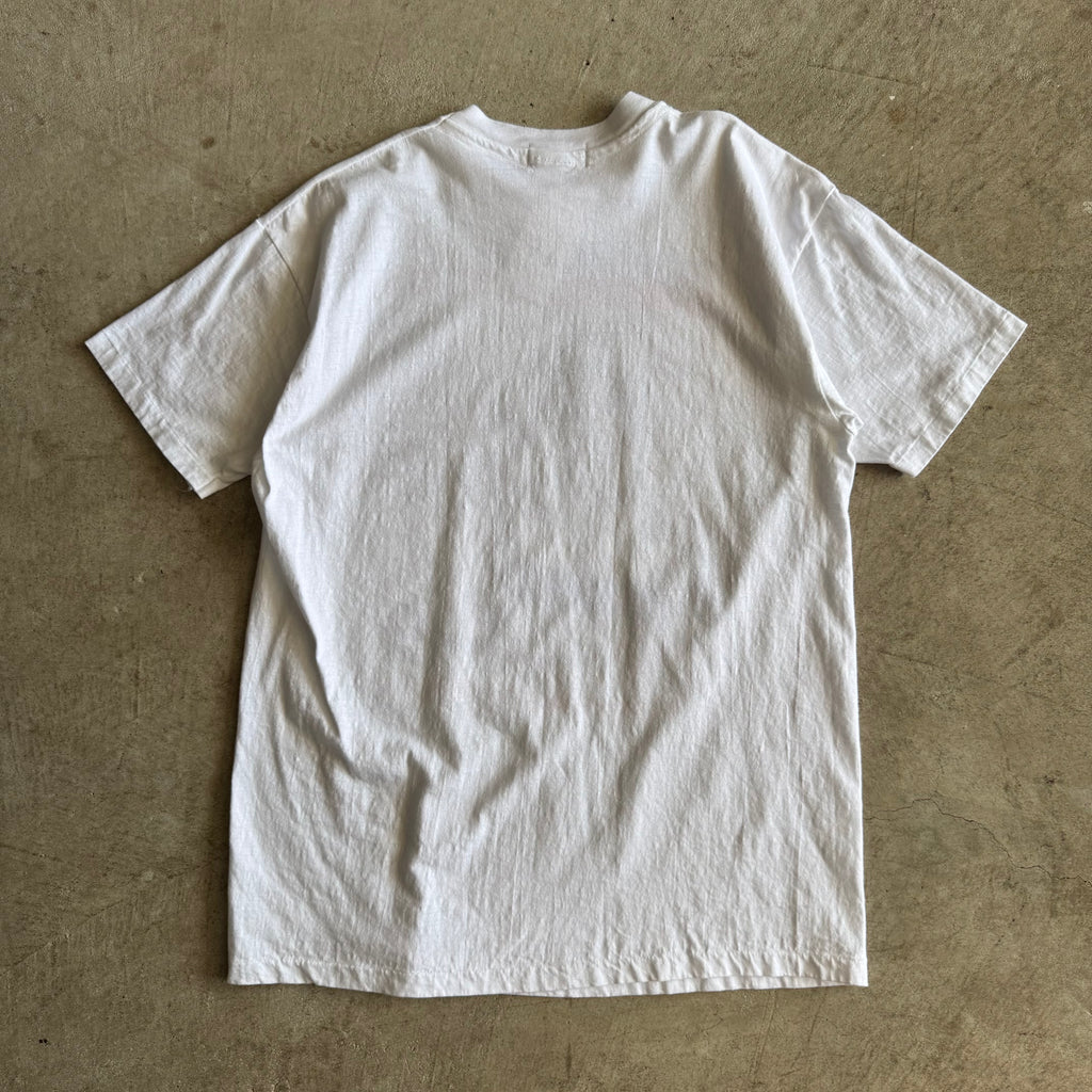 80s Porsche Limited 1000KM Nurburgring White Victory Poster T Shirt (XL)