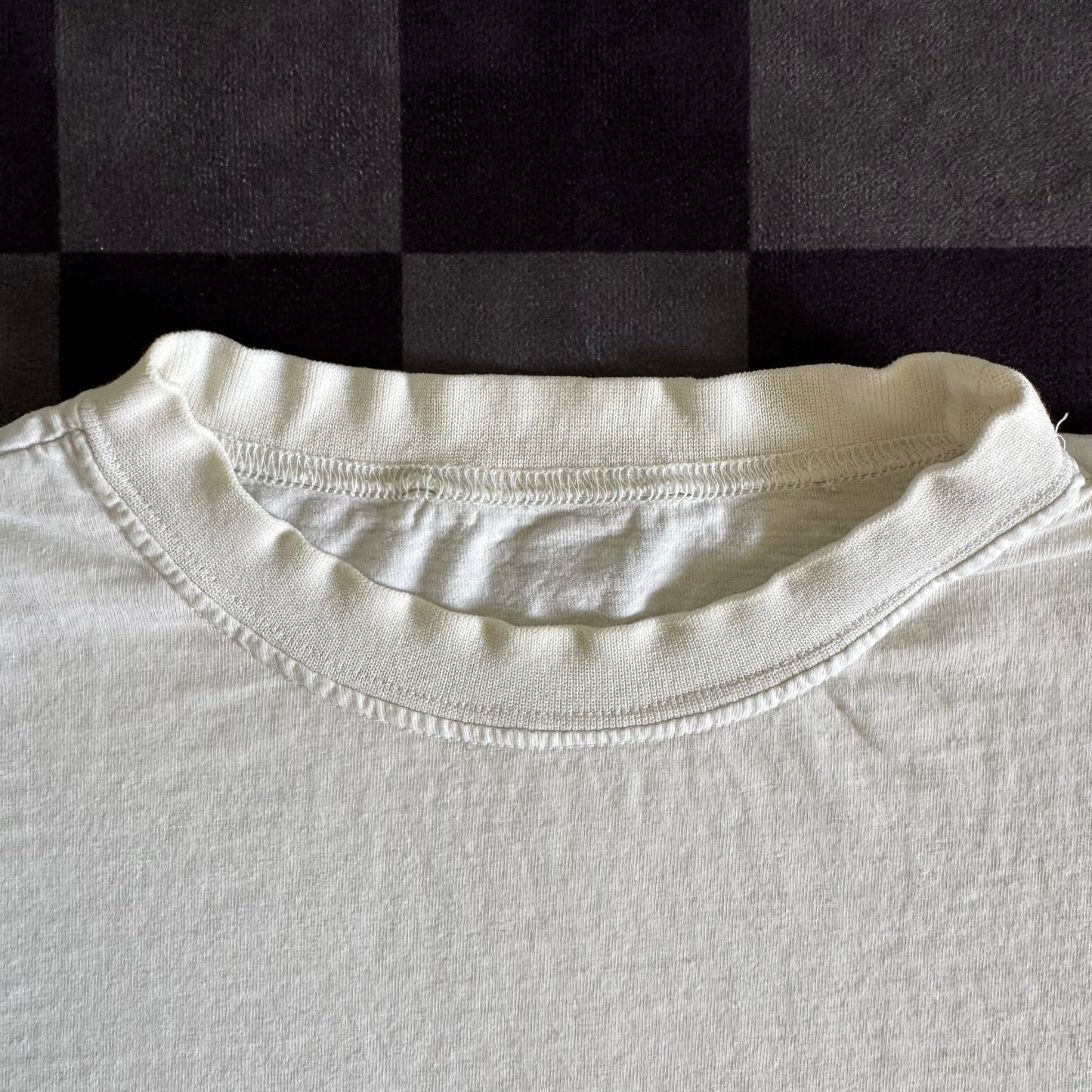 Vintage 90s Porsche 911 GT1 Mobil 1 White T Shirt Medium