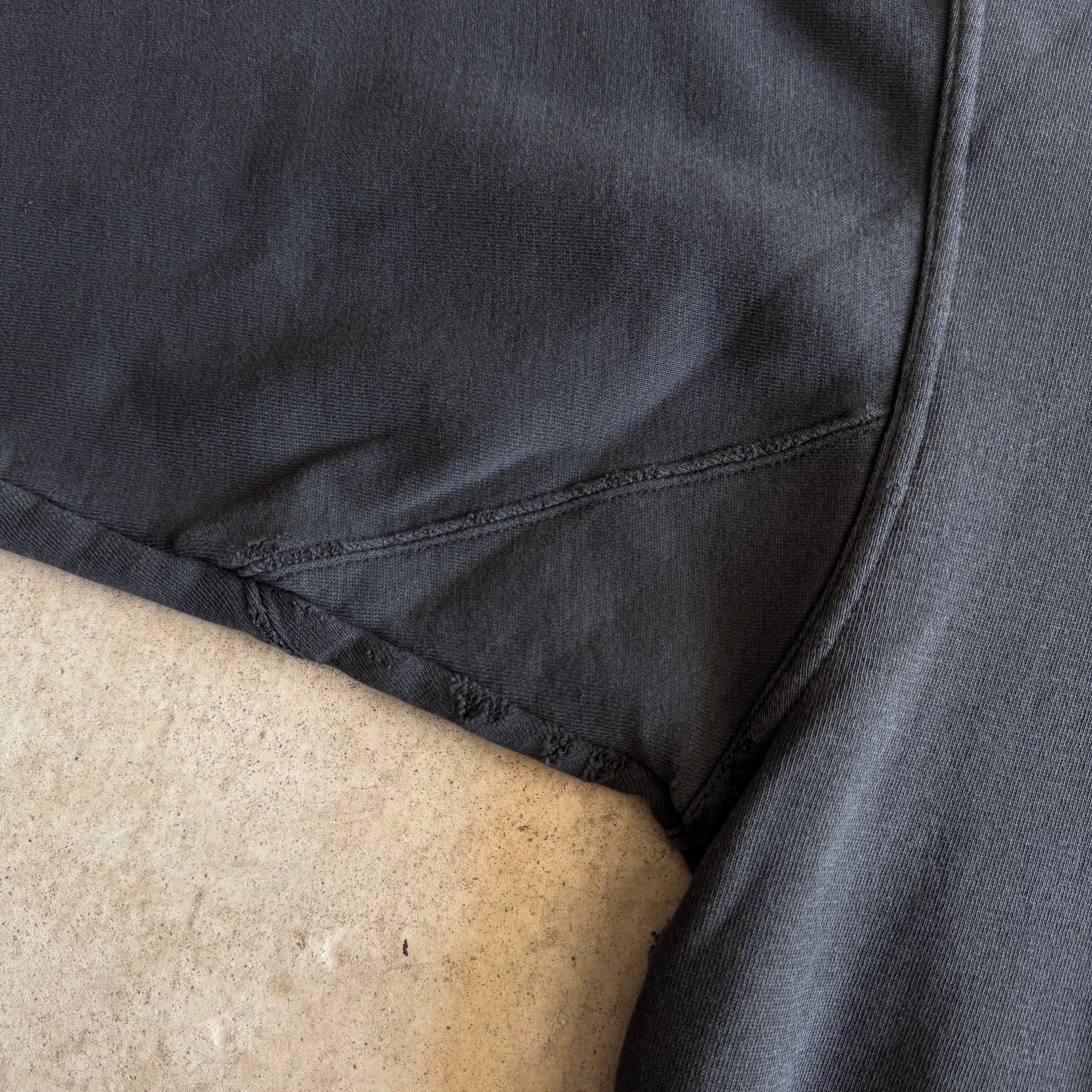 90s Porsche Selection Patch Black Distressed Crewneck Sweater (XL)