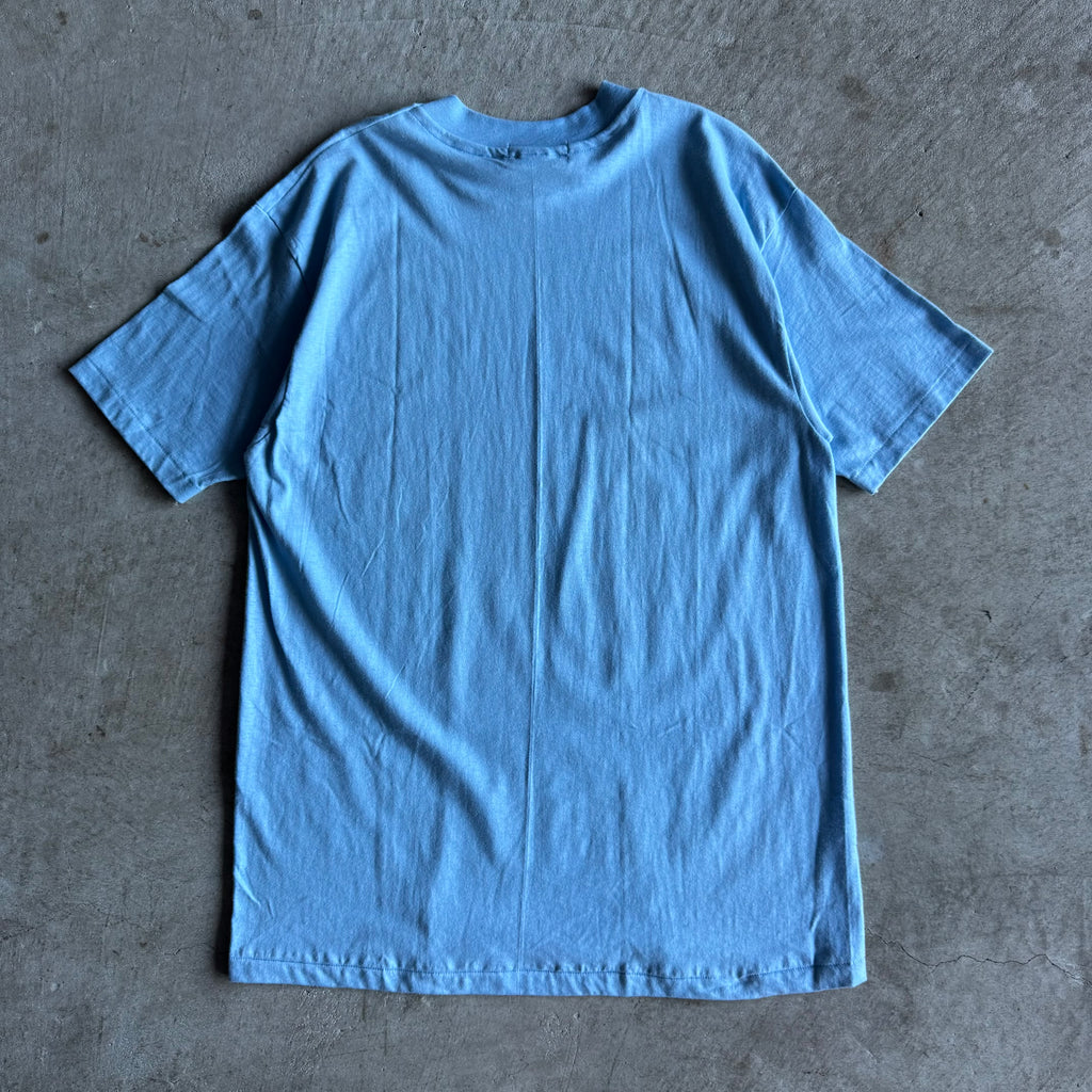 80s Porsche Limited Carrera Panamerica Blue Victory Poster T Shirt (XL)
